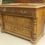 864 1326 CHEST OF DRAWERS